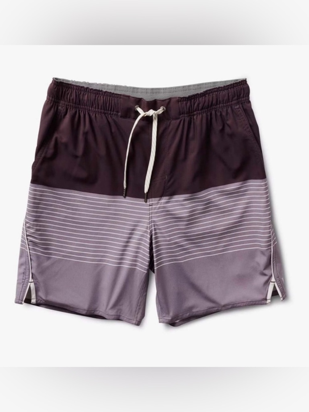 Vuori Mens XL trail short
